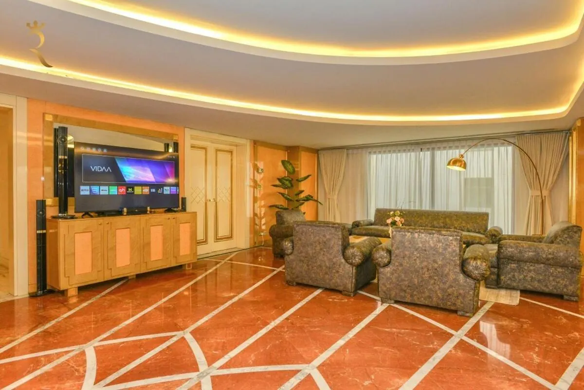 Timeless Elegance Italian-Style Penthouse Retreat Apartment Abu Dhabi