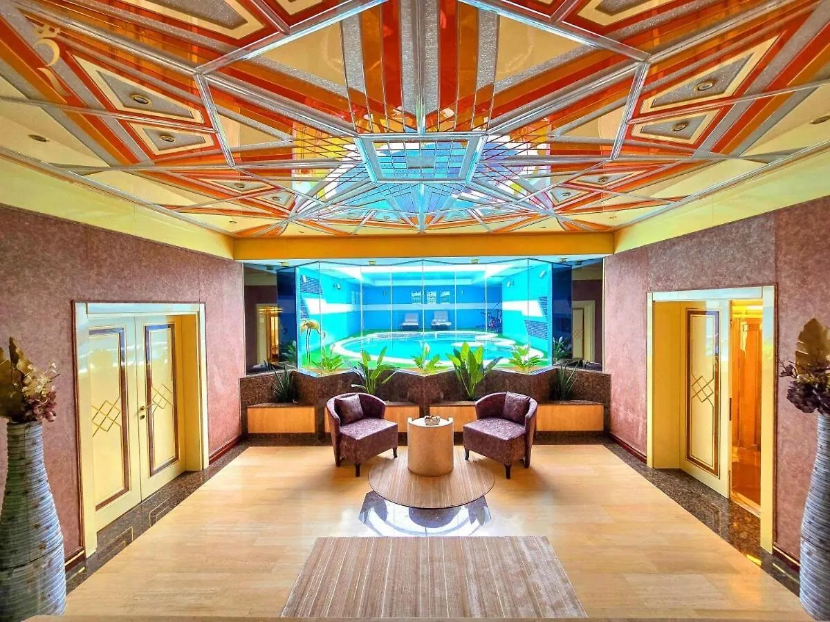 Timeless Elegance Italian-Style Penthouse Retreat Apartment Abu Dhabi