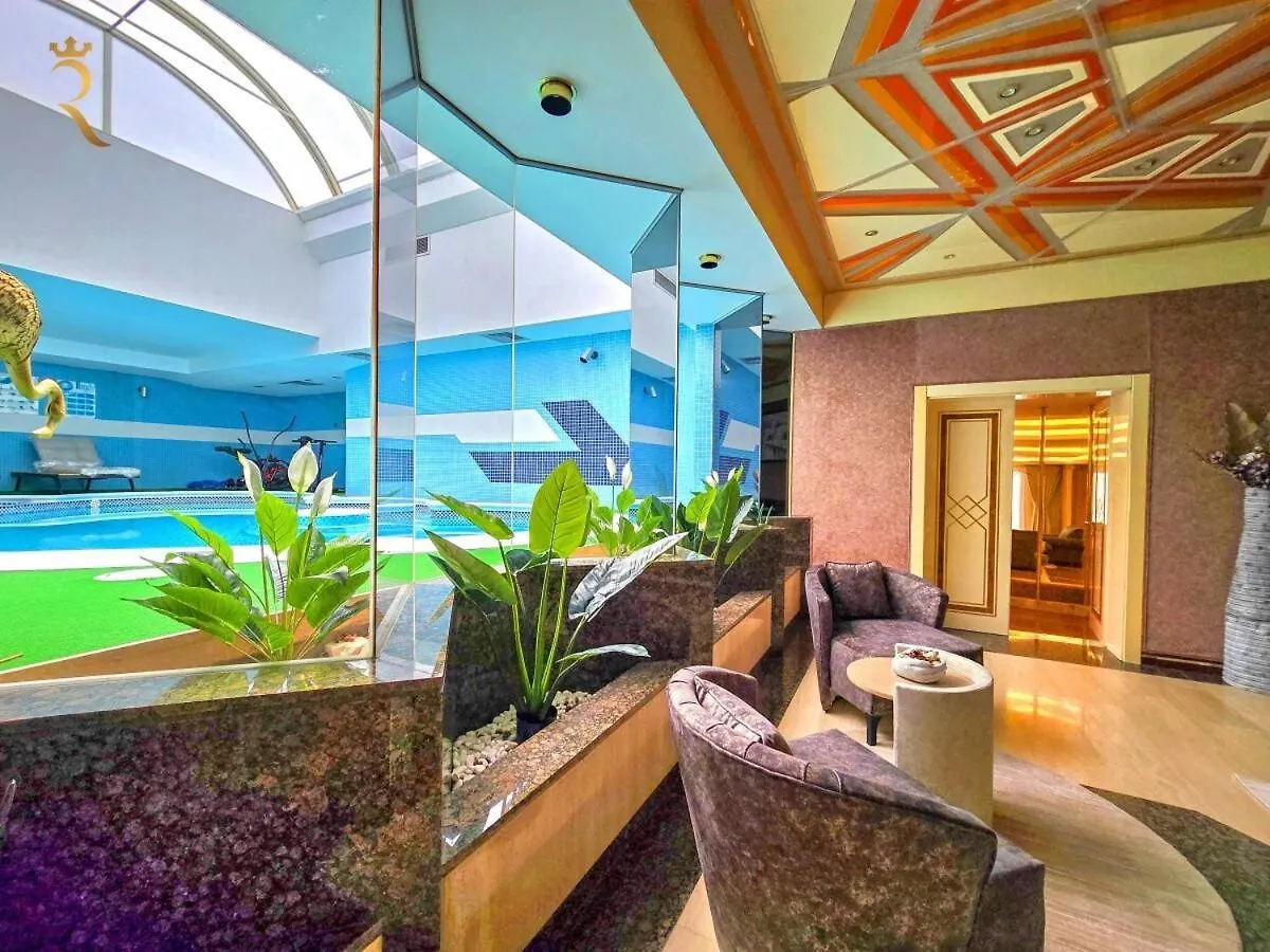 Timeless Elegance Italian-Style Penthouse Retreat Apartment Abu Dhabi
